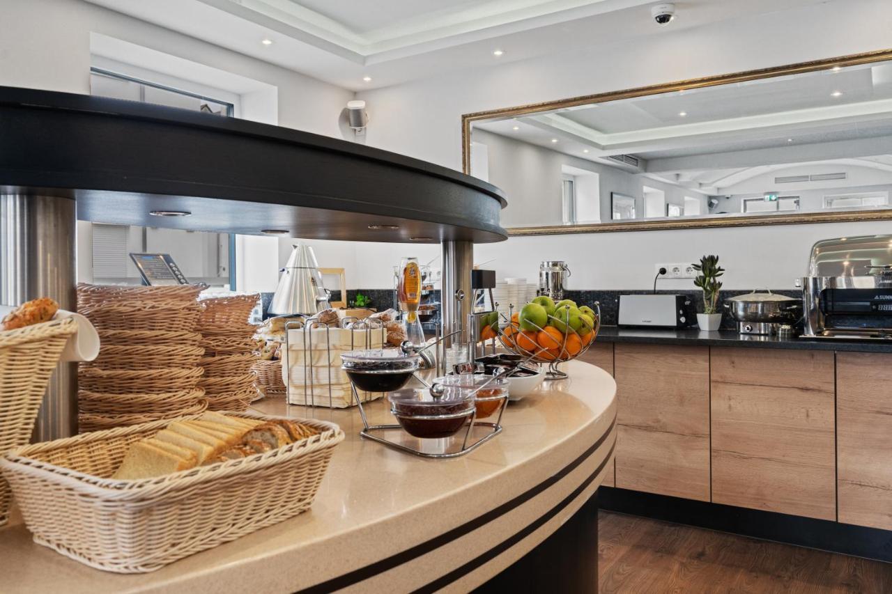 Hotel Adler FDH Dış mekan fotoğraf