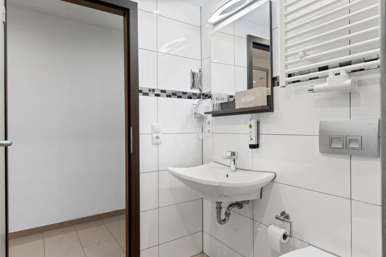 Hotel Adler FDH Dış mekan fotoğraf